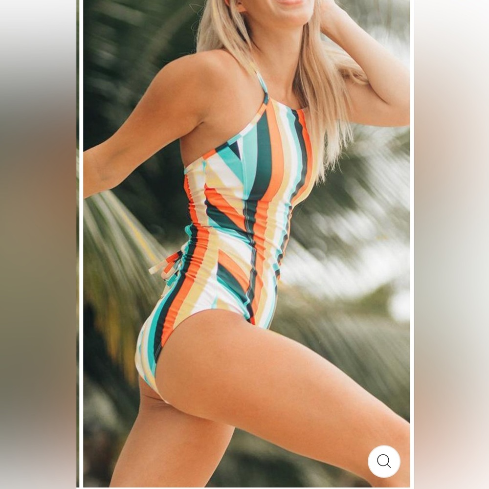 Retro stripe one piece swimsuit, super flattering